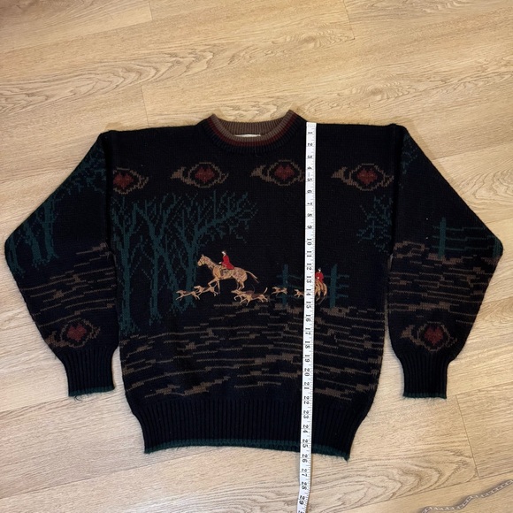 Vintage Astra Fox Hunt Dogs & Horse Equestrian Themed Knit Sweater Size Small - Picture 5 of 8